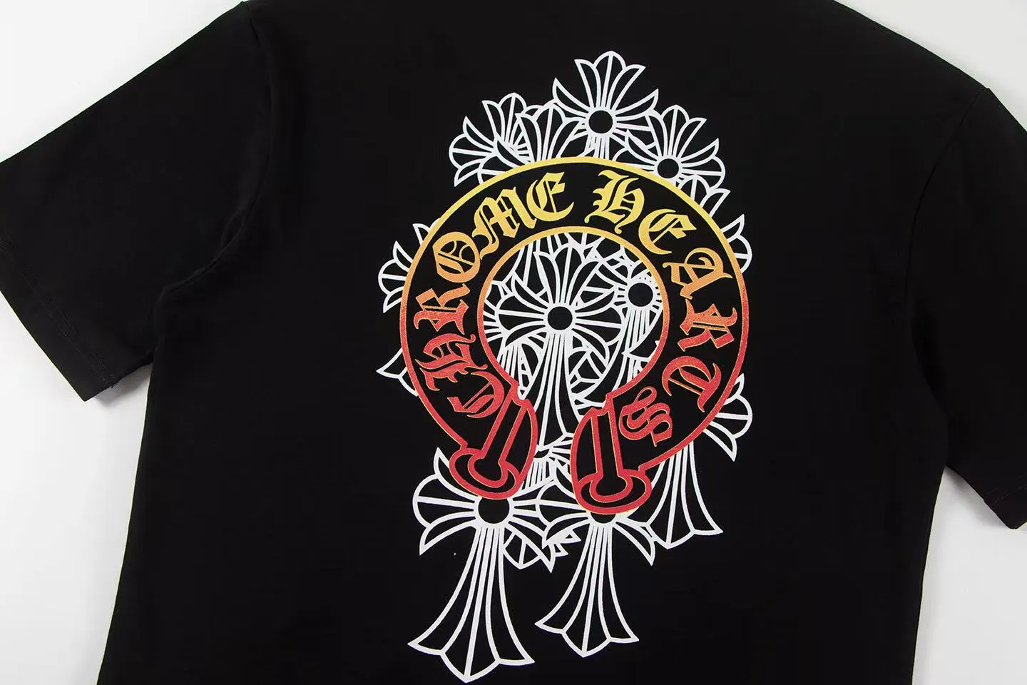 🅿️146 Style: 2025 new Croix Heart short-sleeved T-shirt Material: High version 300g double yarn combed cotton Size: S～XL Color: Black Style number: Z002
